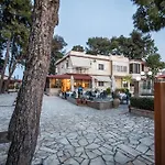 Vasilios Marinos 3*